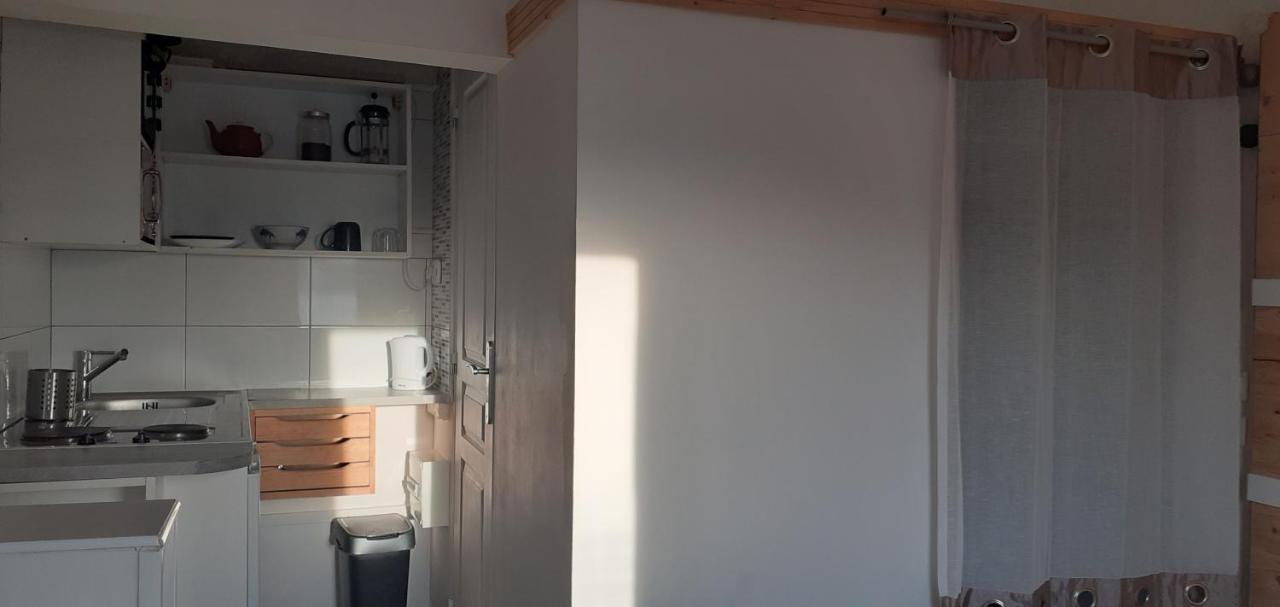 Mas Vincent Apartment La Fare-les-Oliviers ภายนอก รูปภาพ