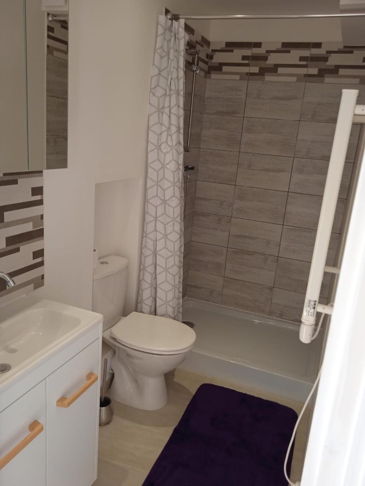 Mas Vincent Apartment La Fare-les-Oliviers ภายนอก รูปภาพ