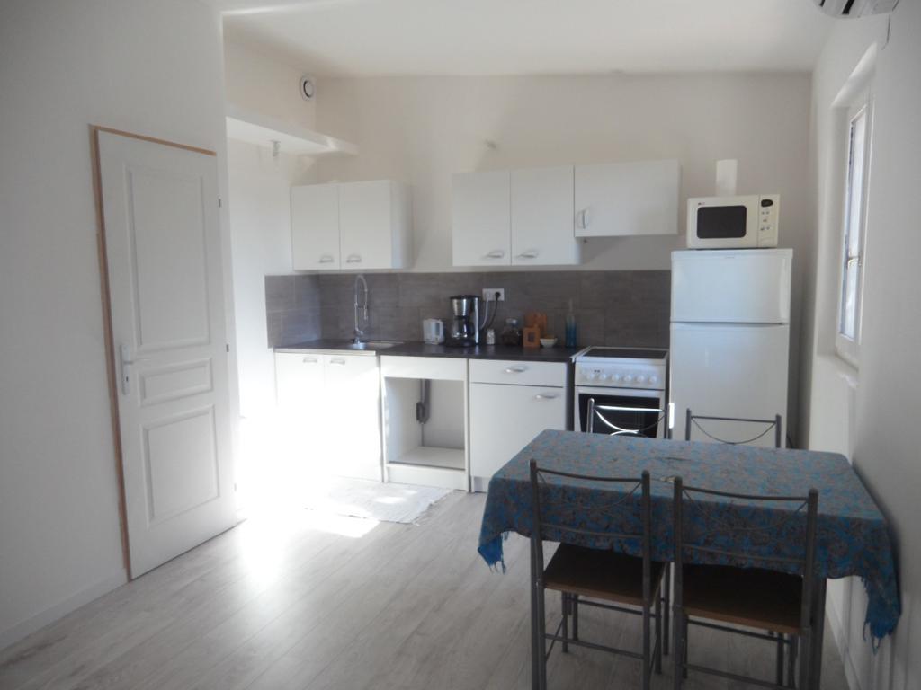 Mas Vincent Apartment La Fare-les-Oliviers ภายนอก รูปภาพ