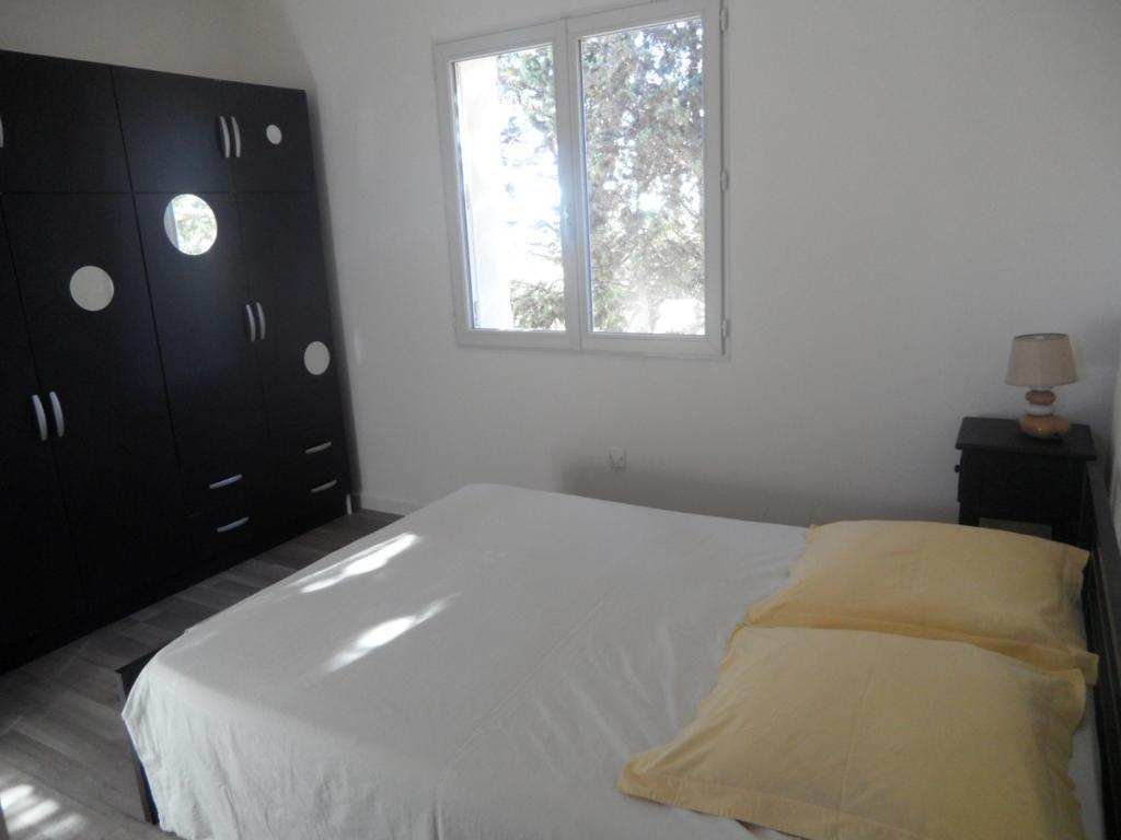 Mas Vincent Apartment La Fare-les-Oliviers ภายนอก รูปภาพ